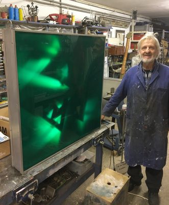 Lichtkast van Ber Mengels in het atelier van Peter van Loon